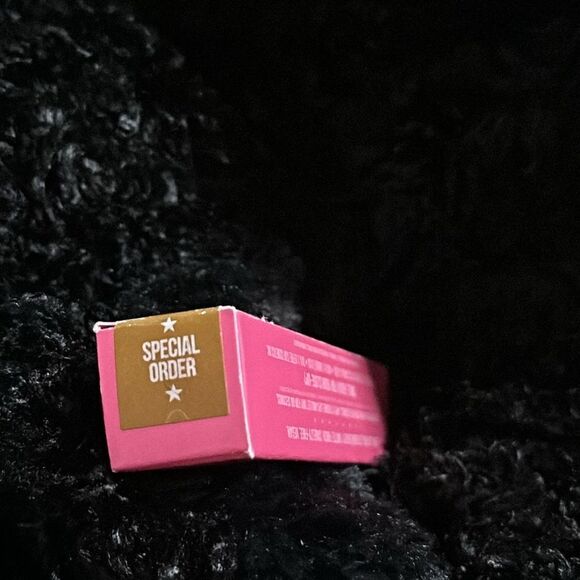 NWT JEFFREE STAR VELOUR LIQUID LIPSTICK in SPECIAL ORDE - Picture 5 of 5